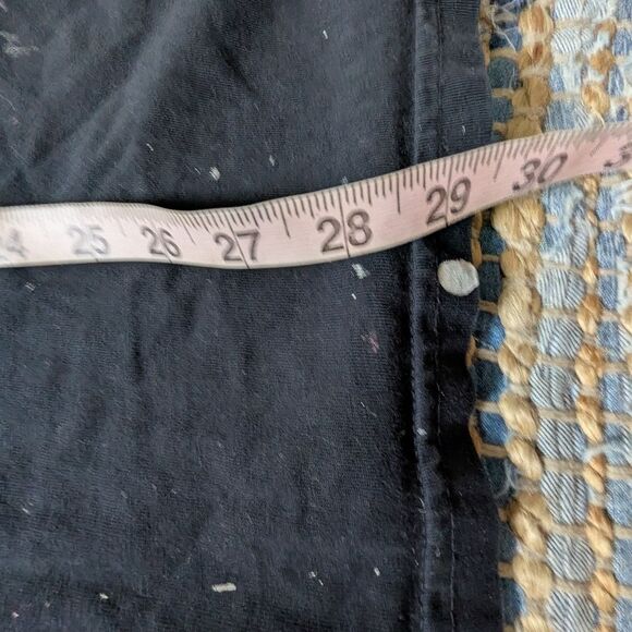 Howitzer Graphic T-Shirt XL Black Paint Splatter Skull Tee Thrashed Distressed - Picture 6 of 9